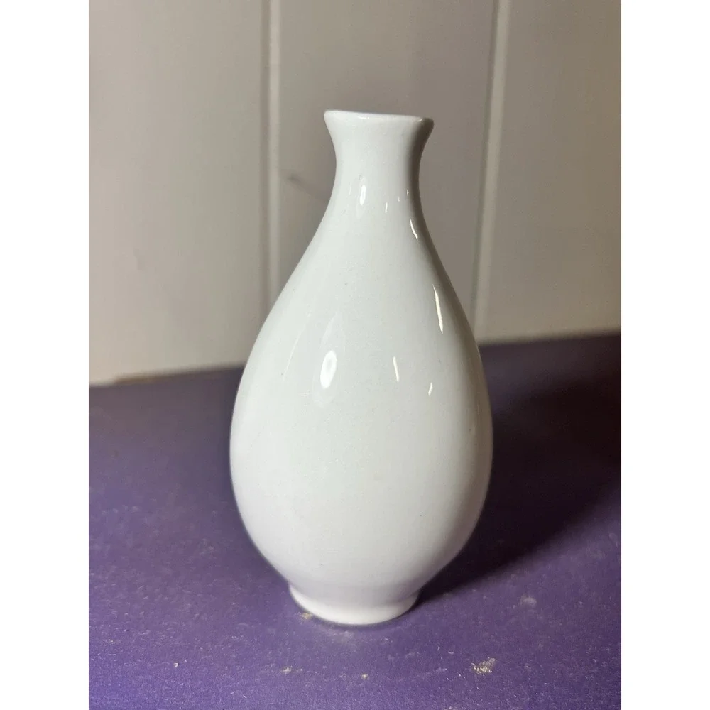 Hallcraft White Pepper Shaker by‎ Hall